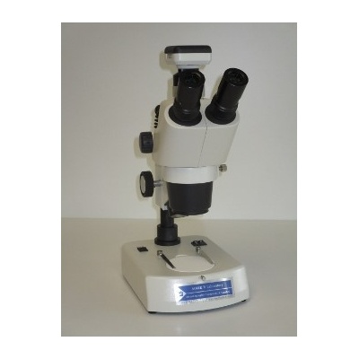 Trinocular Zoom stereoscope